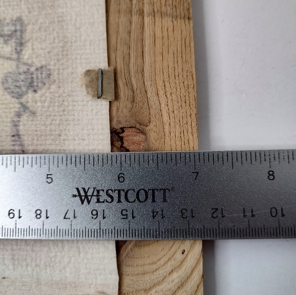 Vintage Fruits Pear Apple Grapes Cherry Needlepoint Completed No Frame 6" By 8". - Picture 10 of 12